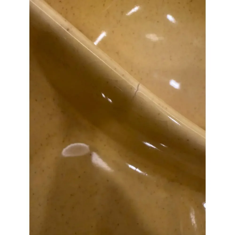 Vintage Pfaltzgraff Yellow Speckled Pear-Shaped Serving Bowl‎